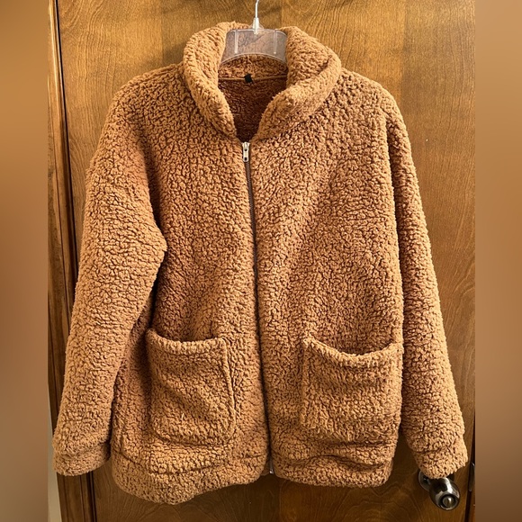 SOLD ⭐️ Oversized teddy jacket - Picture 2 of 4